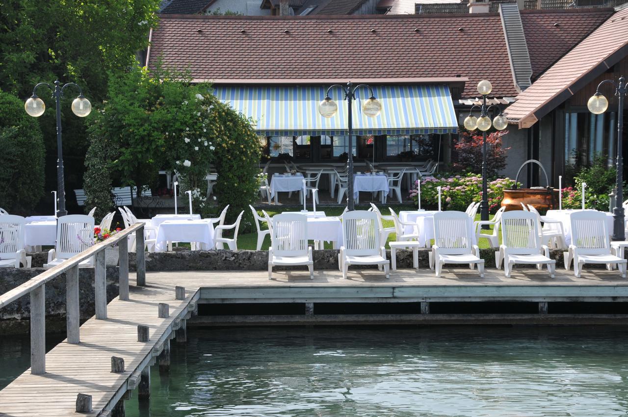Auberge Du Roselet Duingt Buitenkant foto